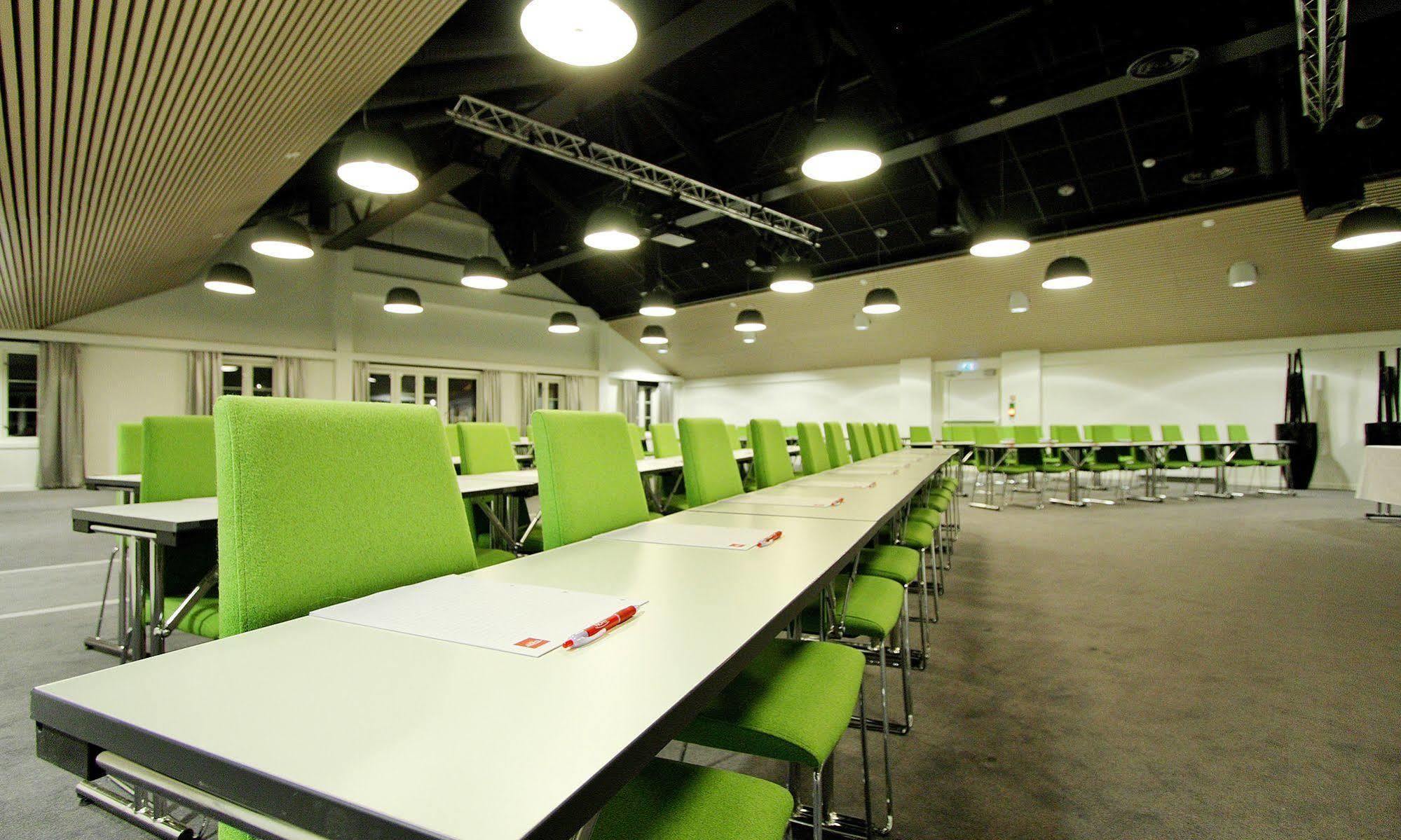 Thon Hotel Kristiansund Bagian luar foto